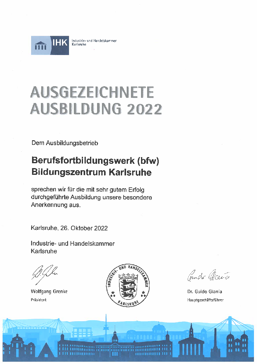 IHK-Auszeichnung für Bildungszentrum Karlsruhe