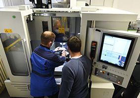 bfw Bautzen - CNC Maschine