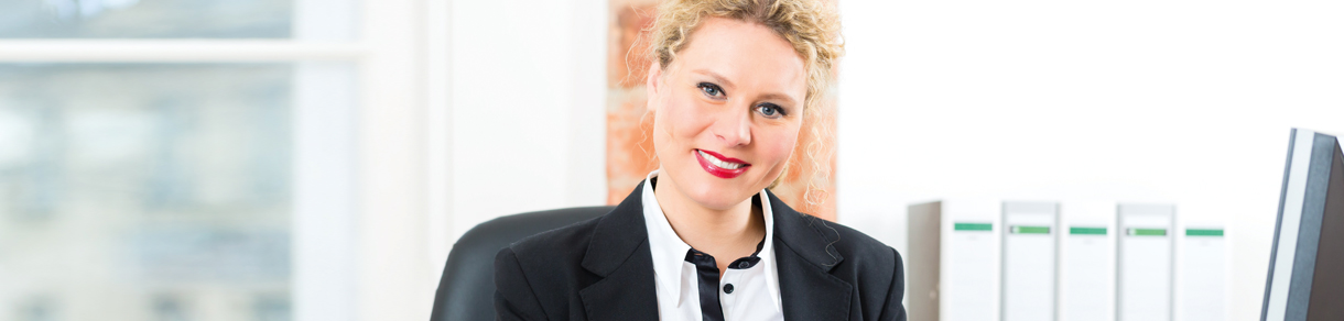 Rechtsanwaltsfachangestellte, Ausbildung, Umschulung