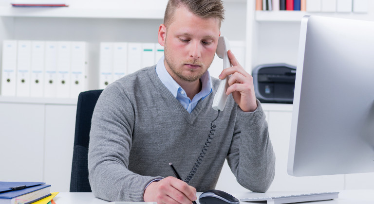 Machen Sie eine Weiterbildung zum/zur Fachwirt/-in für Büro- und Projektorganisation beim bfw.