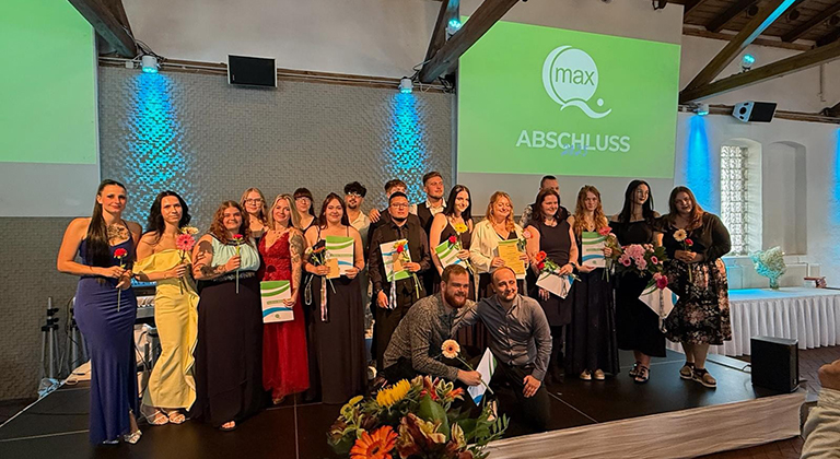 Feierliche Zeugnisübergabe für die Pflegefachkräfte